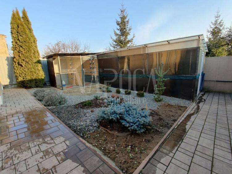 Casă individuală cu 5 camere cu Canalizare în Dâmbul Rotund