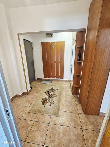 Apartament cu 2 camere decomandat, mobilat în Ultracentral