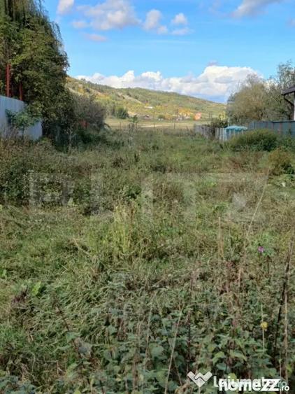 Teren de 1200 mp, în Central