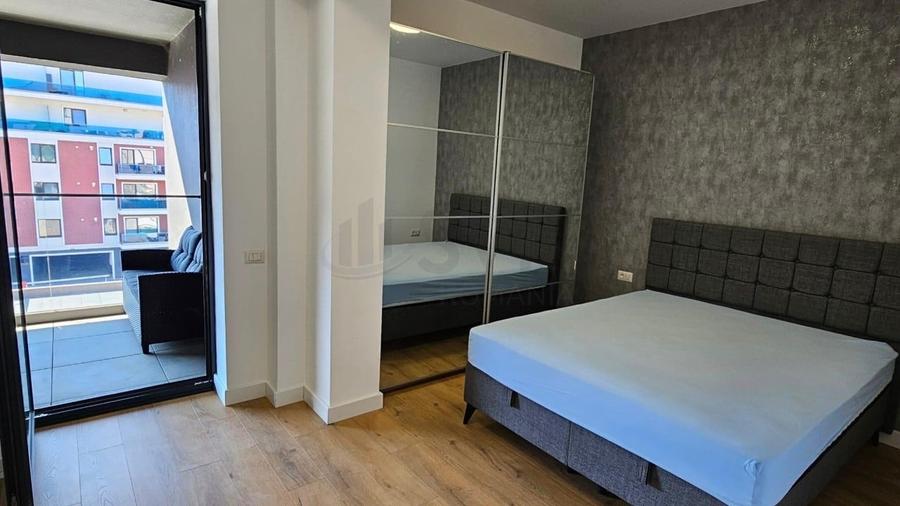 Apartament cu 3 camere decomandat, mobilat în Pipera