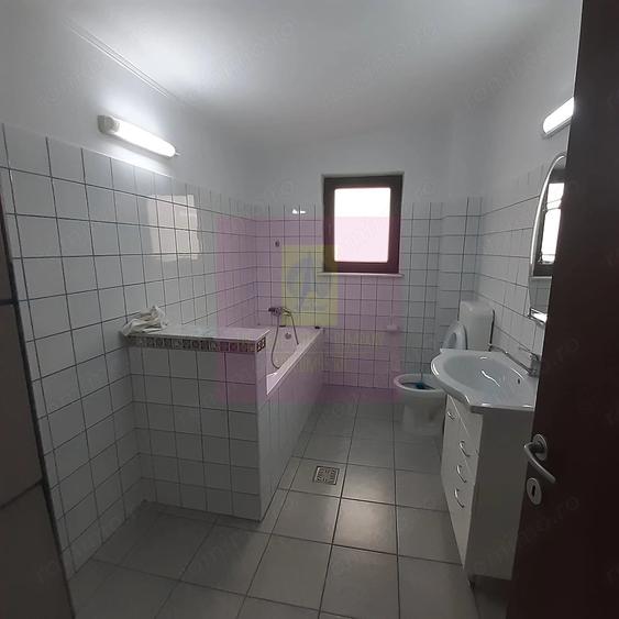 Casă cu Teren 280 Mp în Antiaeriană