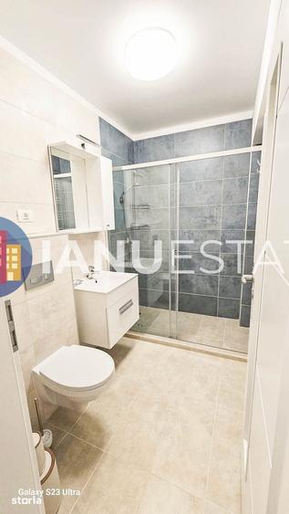 Garsonieră decomandată în Central