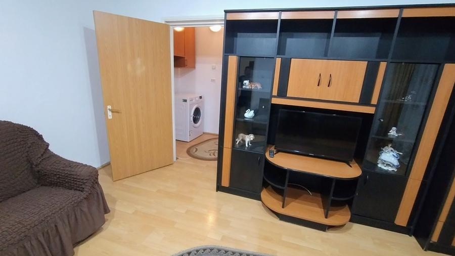 Ofer spre inchiriere apartament cu 2 camere - 3