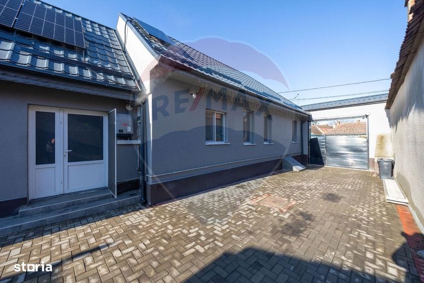 Casă cu 4 camere cu Teren 390 Mp în Hălchiu