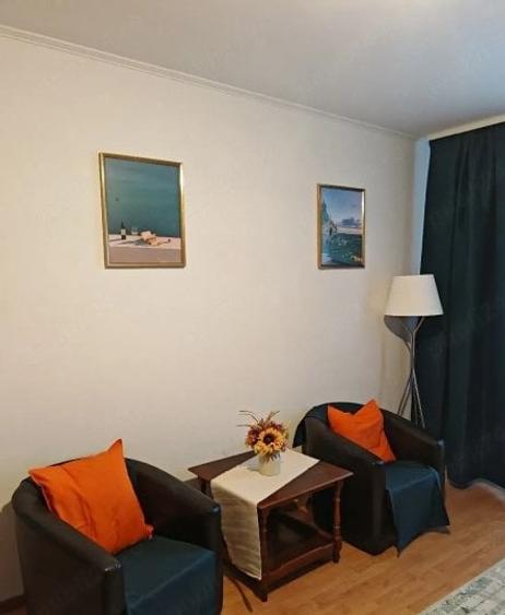 Apartament cu 2 camere decomandat, mobilat în Titan