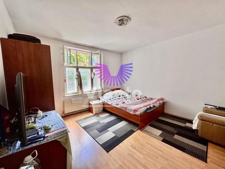 Apartament cu 4 camere decomandat, mobilat în Ștrand