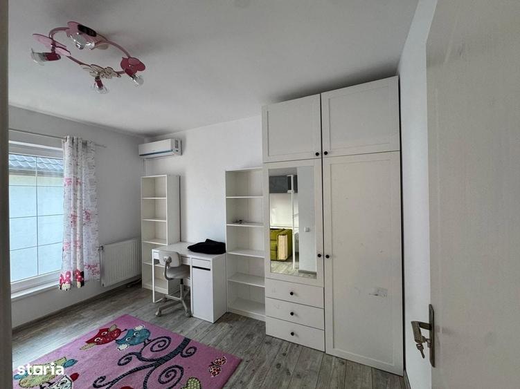 Casă cu 4 camere în Crevedia