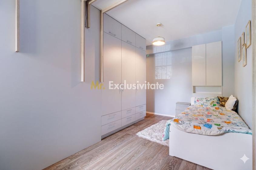 Apartament cu 4 camere semidecomandat, mobilat în Tineretului