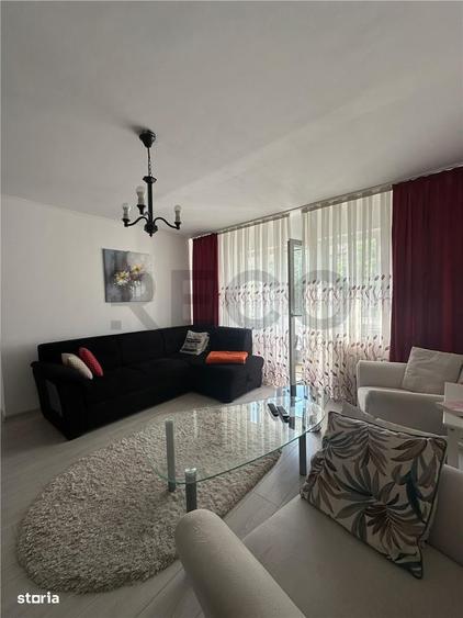 Apartament cu 3 camere semidecomandat în Nufărul — fotografia 3