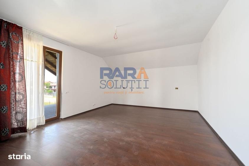 Casă cu 4 camere în Central