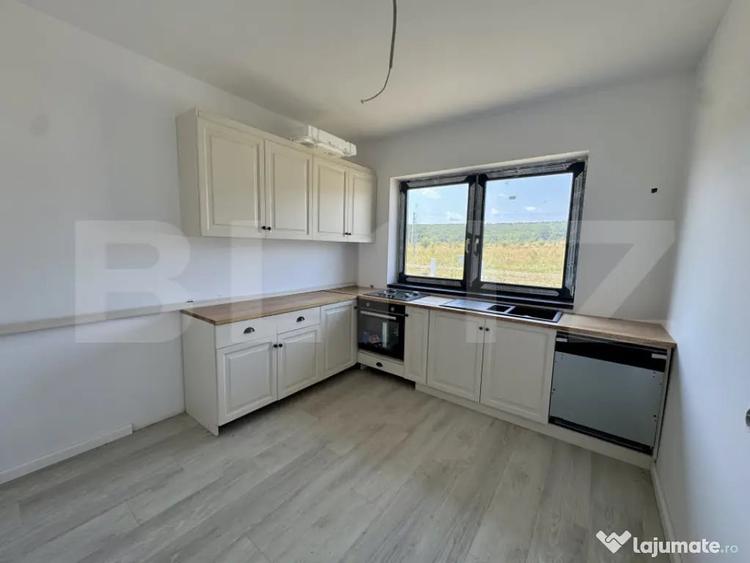 Vand casa singur in curte pe un nivel - Corunca - zona Penny - 7