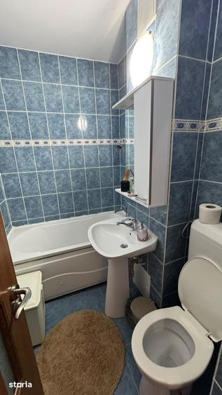 Apartament cu 3 camere în Cornișa