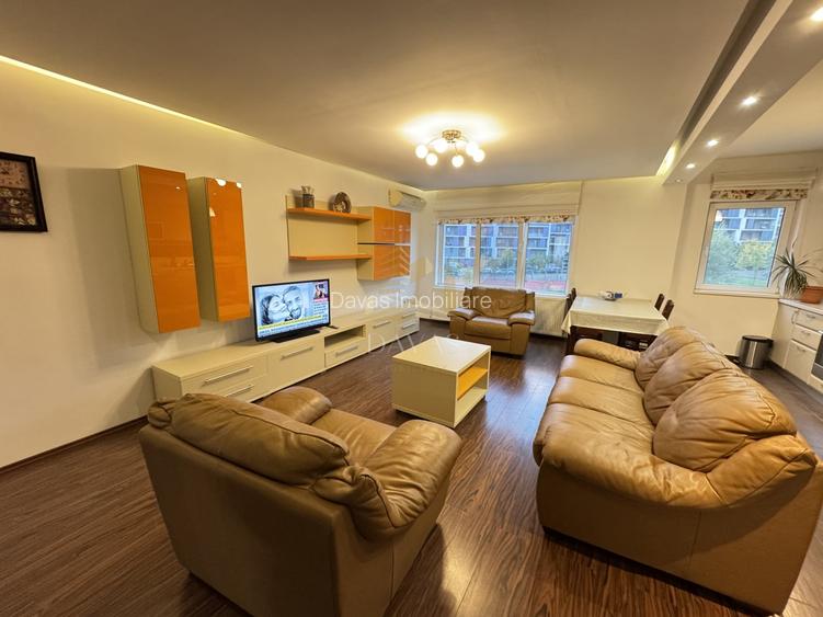 Apartament 4 camere semidecomandat+2parcai incluse in pret | Buna ziua | Boxa