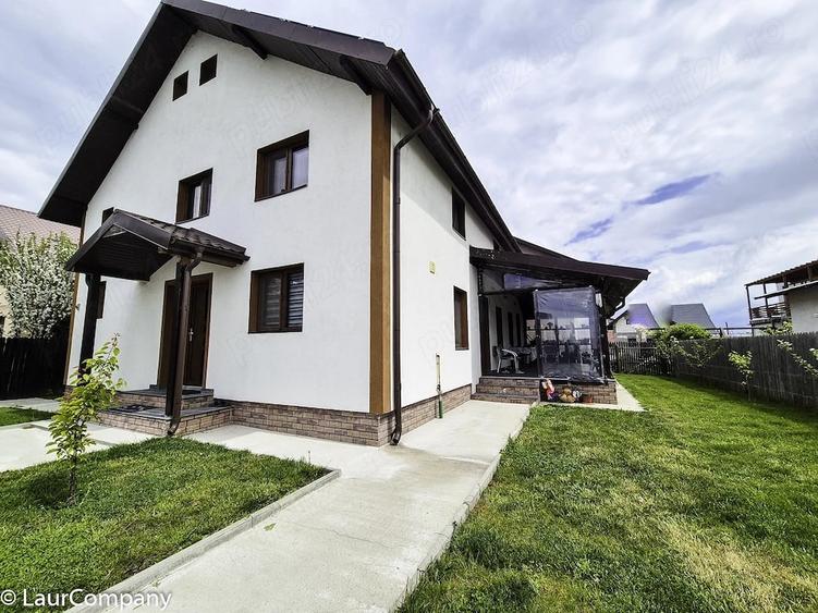 Casă cu Teren 463 Mp în Albota