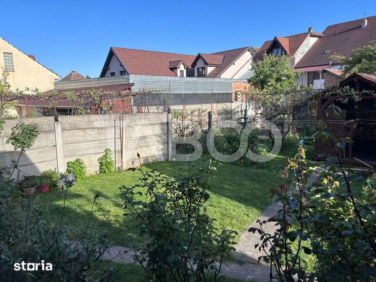 Apartament cu 2 camere decomandat, mobilat în Lupeni