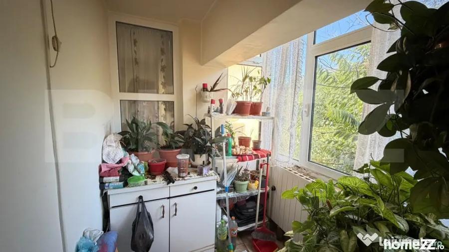 Apartament cu 4 camere decomandat în 1 Mai