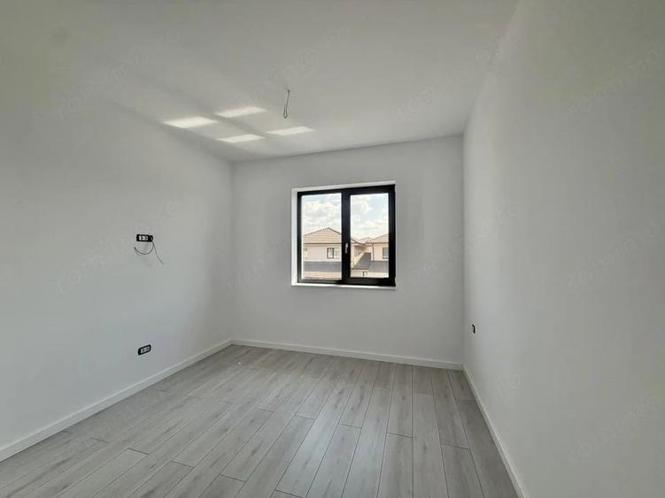 Duplex, despartit prin camera tehnica, 4 camere, 111mp utili in Giroc - 8