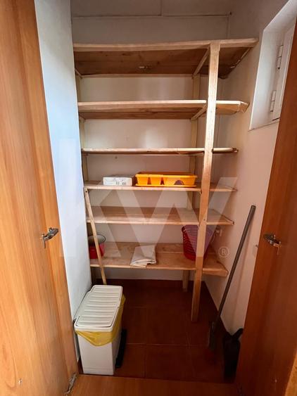 Apartament cu 4 camere, mobilat în Ștrand