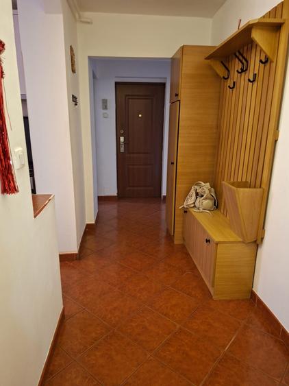 Apartament cu 2 camere decomandat în Tudor