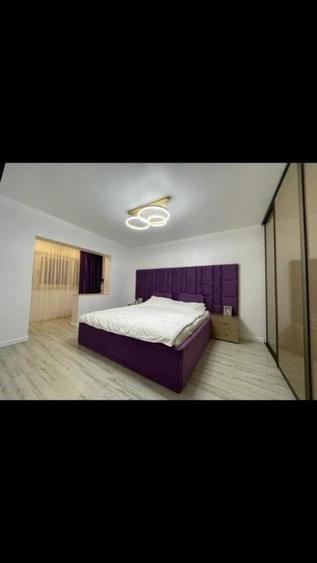 Apartament cu 3 camere decomandat, mobilat în Faleza Nord
