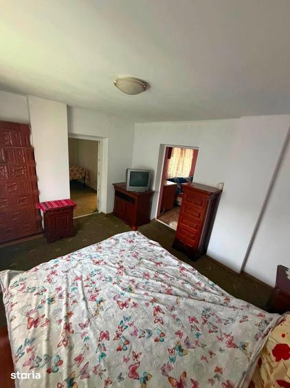 Casă cu 3 camere cu Teren 600 Mp în Central