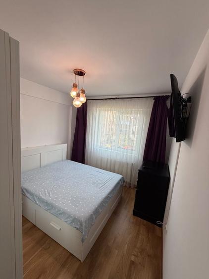 Apartament cu 2 camere decomandat în Ozana