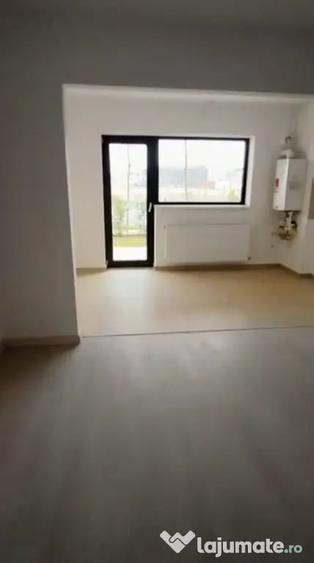 Apartament cu 2 camere semidecomandat în Titan