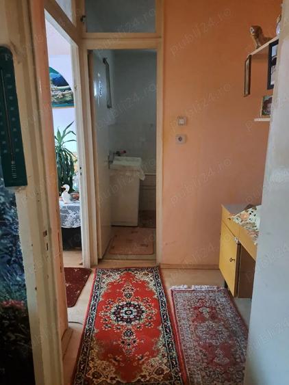 Apartament cu 2 camere semidecomandat în Micro 16