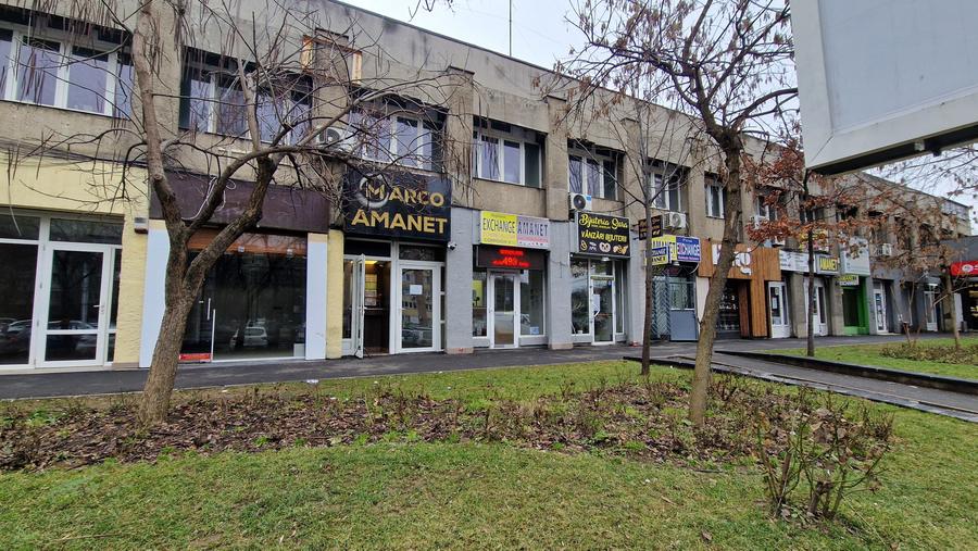 Spațiu comercial, de 18 mp, în Drumul Taberei