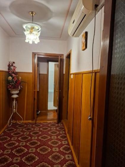 Apartament cu 3 camere decomandat în Aradului