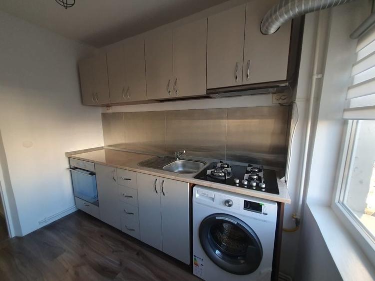 Apartament cu 2 camere decomandat în Alexandru cel Bun