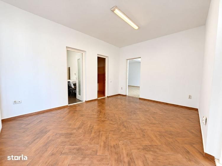 Casă cu 3 camere cu Teren 200 Mp în Central