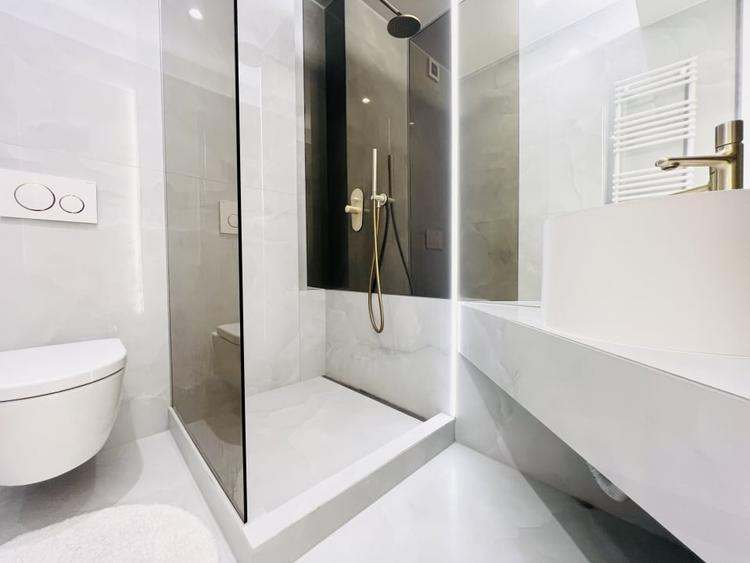 Apartament cu 3 camere, mobilat în Pipera