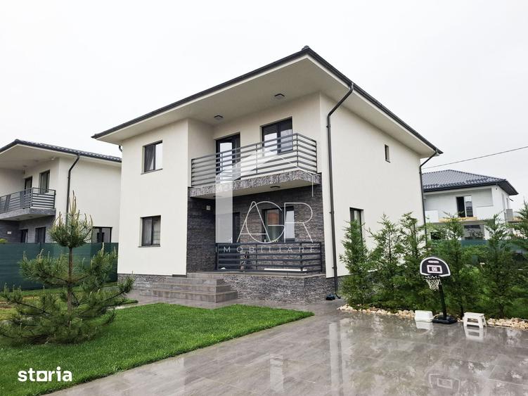 Casă cu 5 camere cu Teren 500 Mp în Păulești