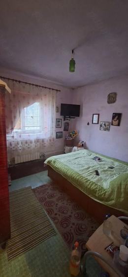 Apartament cu 3 camere decomandat în C5