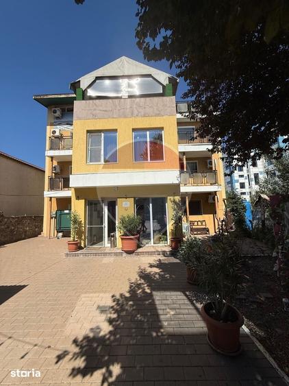 Spațiu comercial, de 300 mp, în Nord