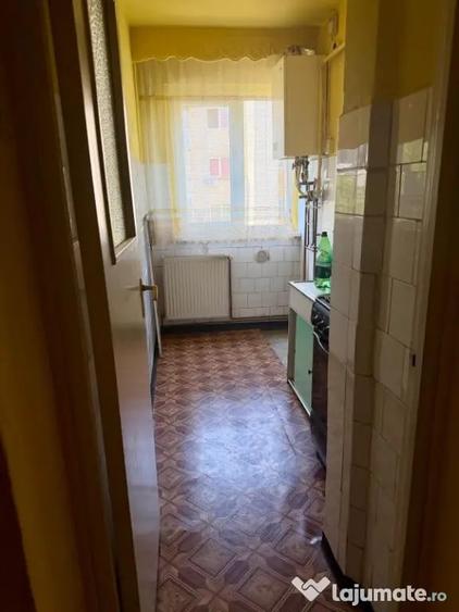 Apartament cu 2 camere nedecomandat în Central