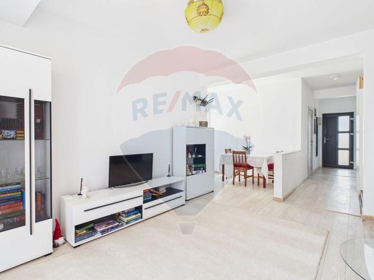 Duplex cu 3 camere cu Teren 164 Mp în Central