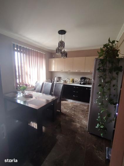 Duplex nou o parte finalizat iar cealalta parte 70 la suta terminat