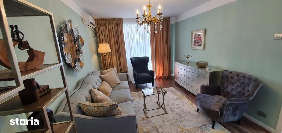 Apartament cu 3 camere în Tineretului