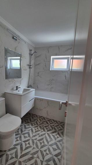 Apartament cu 2 camere semidecomandat în Rogerius