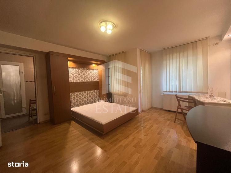 Garsonieră în Central