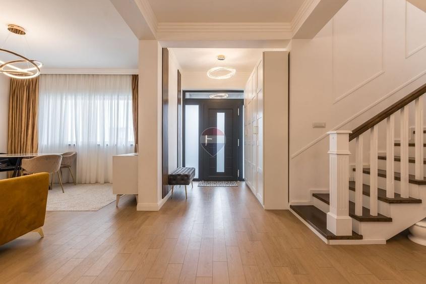 Casă individuală cu 5 camere cu Teren 775 Mp în Valea Lupului