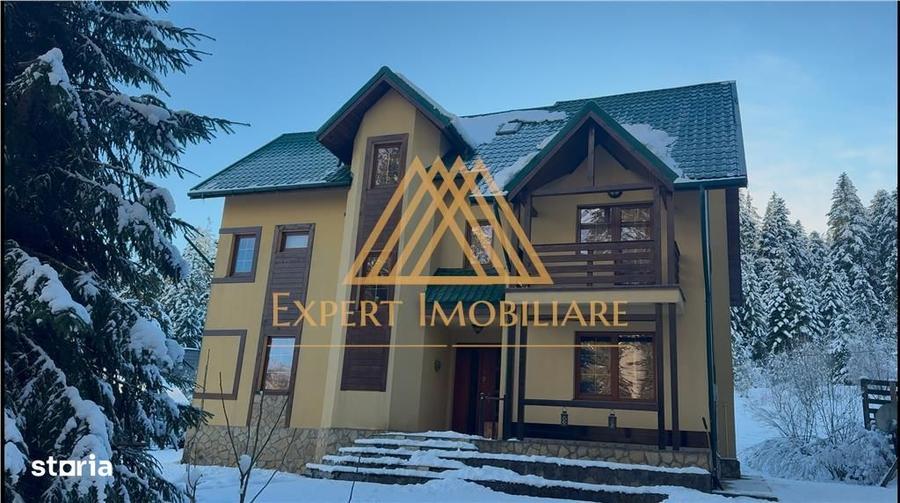 Casă cu 4 camere în Mănăstirea Humorului