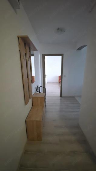 Apartament cu 3 camere decomandat în Ștefan cel Mare