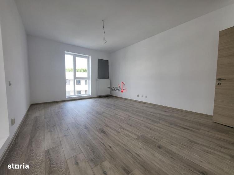 Apartament cu 3 camere decomandat în Theodor Pallady