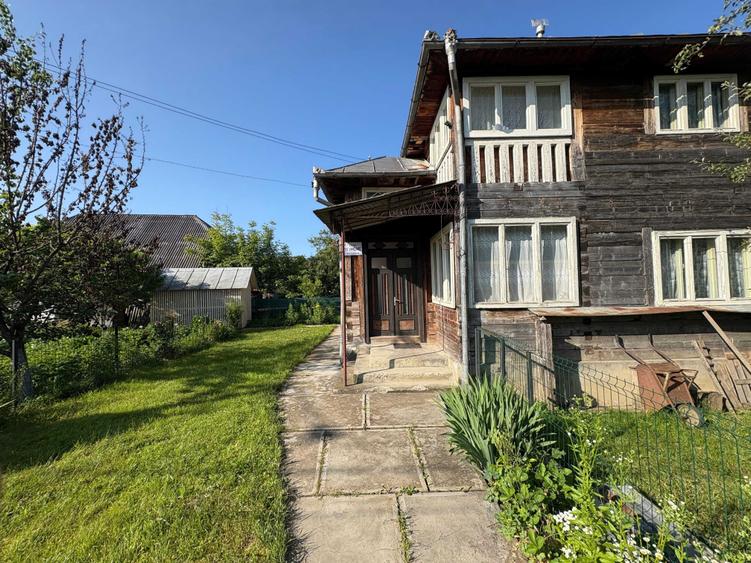 Casa traditionala cu etaj si teren mare in localitatea Bogdan Voda, Maramures - 3