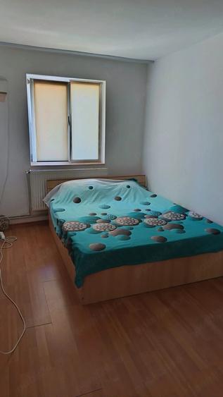 Apartament cu 2 camere semidecomandat în Exterior Vest