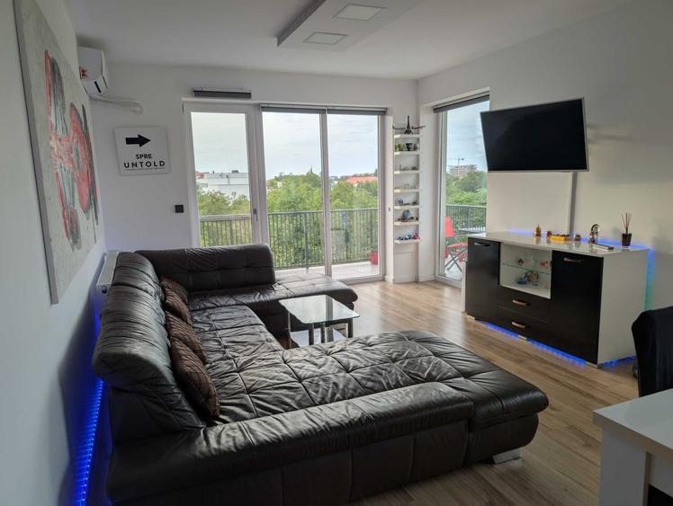 Apartament cu 3 camere de inchiriat in Prima Universitatii, Oradea - 1