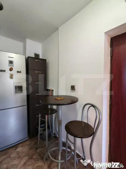 Apartament cu 2 camere decomandat în Predeal